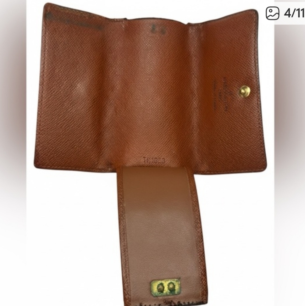 Louis Vuitton Leather Monogram Key Holder Wallet - Picture 2 of 8